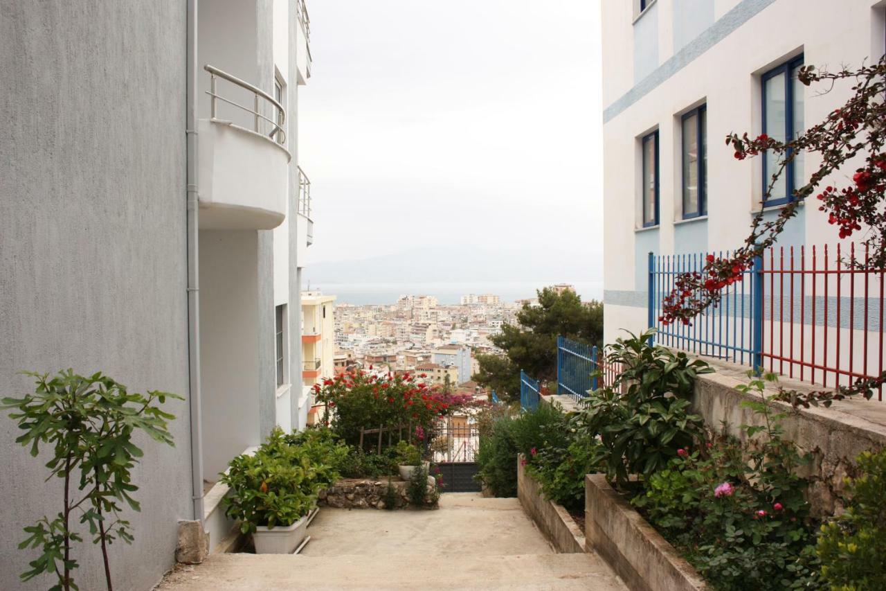 Alexandra'S Apartments ซารานเดอ ภายนอก รูปภาพ