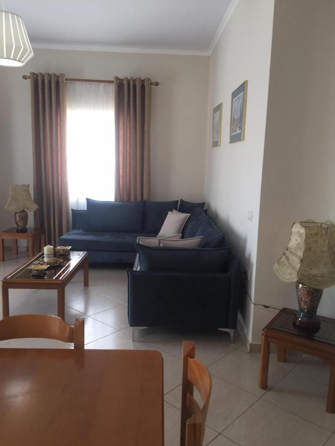 Alexandra'S Apartments ซารานเดอ ภายนอก รูปภาพ