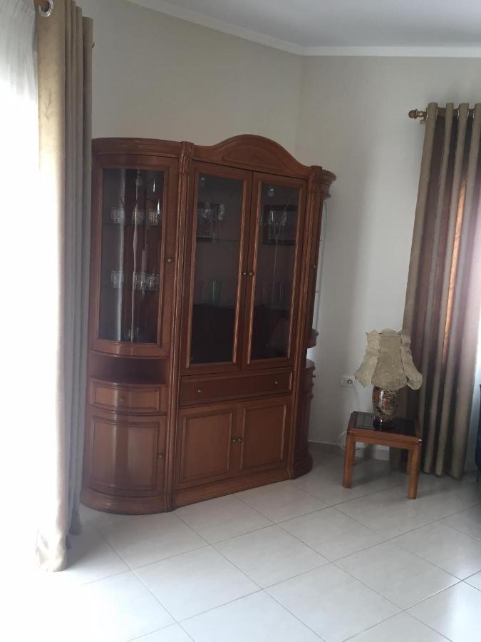 Alexandra'S Apartments ซารานเดอ ภายนอก รูปภาพ