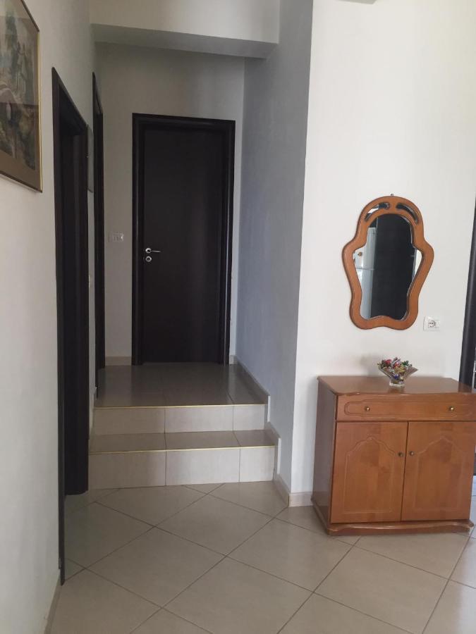 Alexandra'S Apartments ซารานเดอ ภายนอก รูปภาพ
