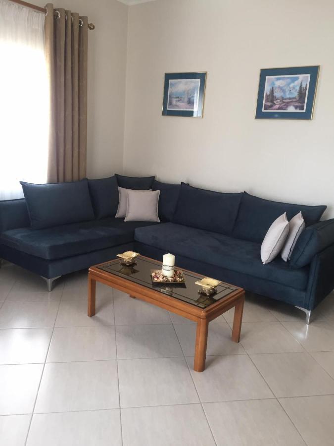 Alexandra'S Apartments ซารานเดอ ภายนอก รูปภาพ