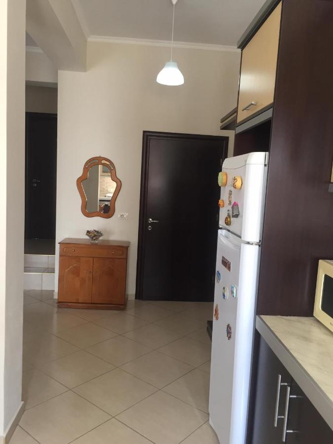 Alexandra'S Apartments ซารานเดอ ภายนอก รูปภาพ